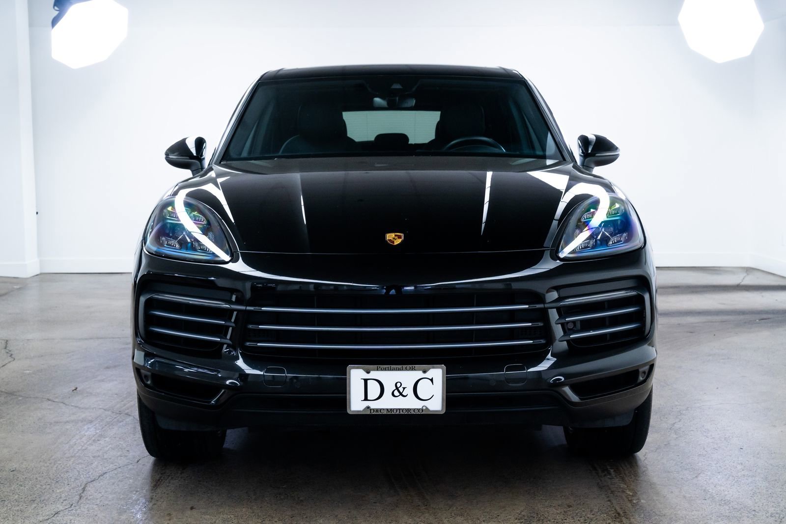 Used 2019 Porsche Cayenne image 2