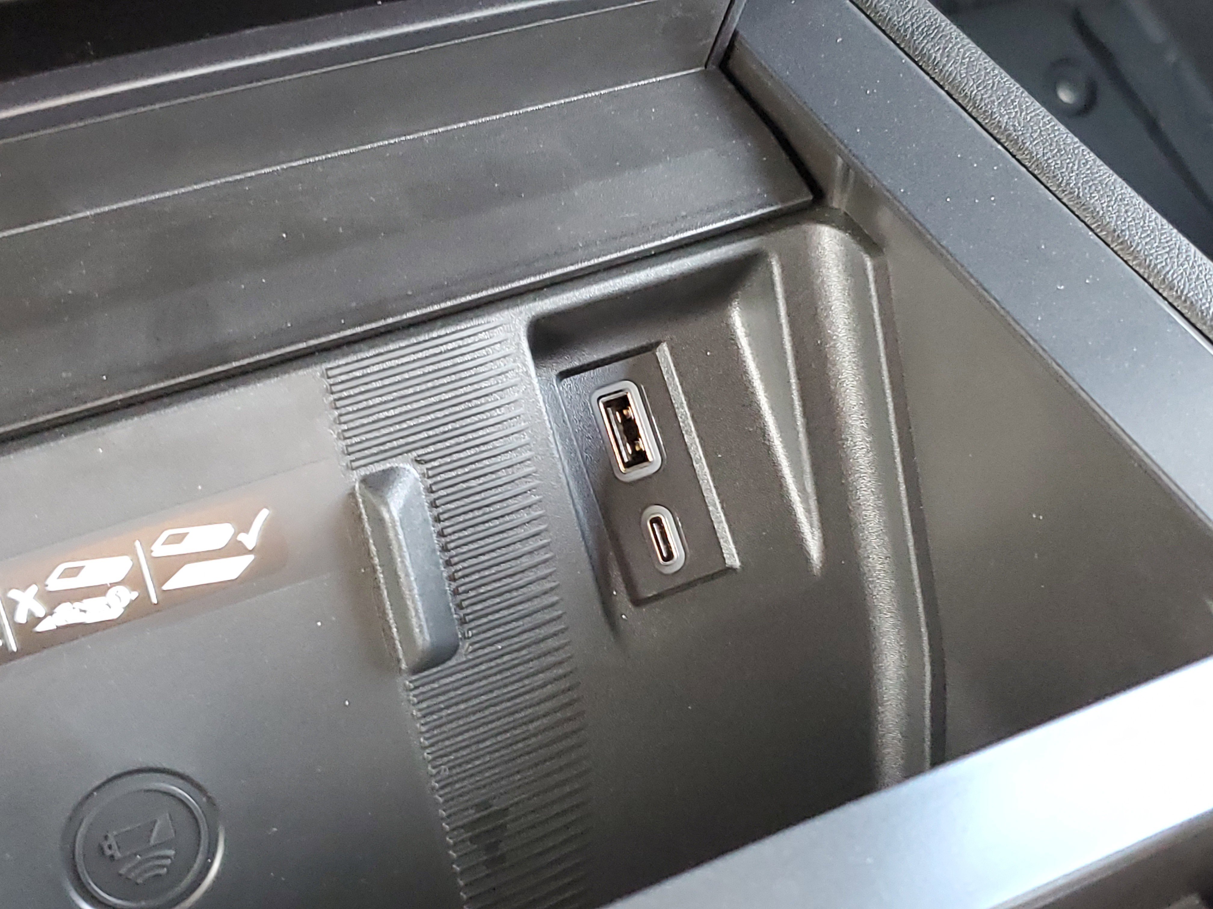 Used 2024 GMC Hummer EV 2X w/ Extreme Off-Road Package image 22