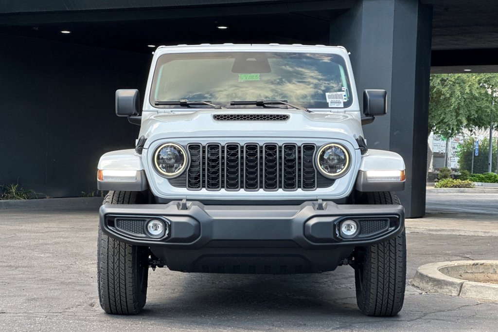 New 2026 Jeep Gladiator Sport AWD/4WD image 9