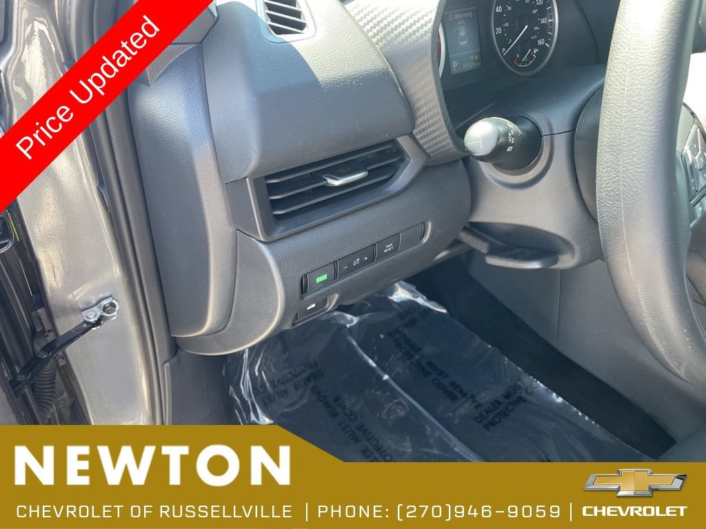 Used 2025 Nissan Sentra S FWD image 7