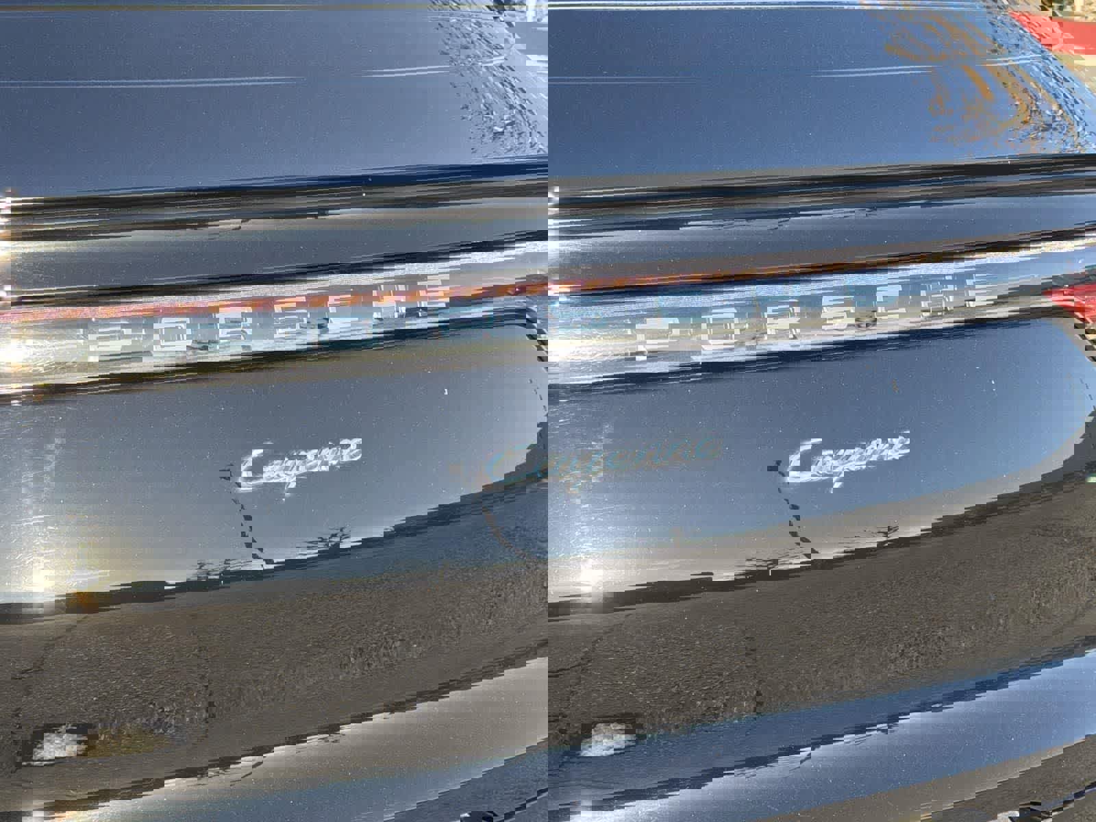 Used 2021 Porsche Cayenne Coupe image 29