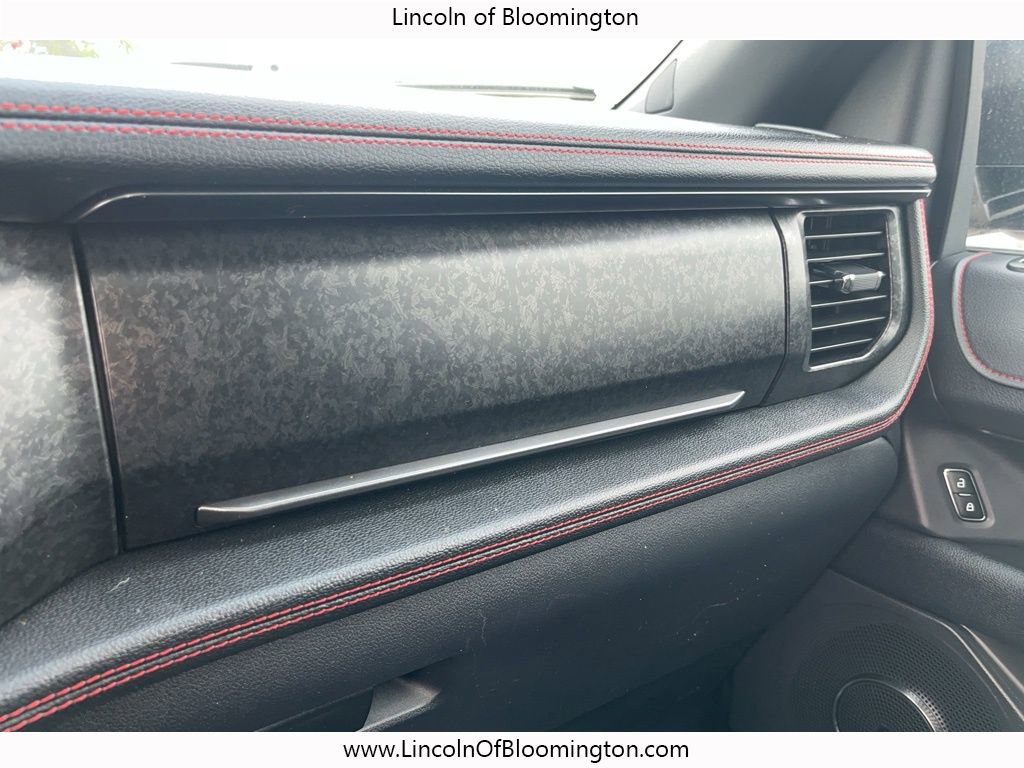 Used 2022 Ford Expedition Max Limited image 36