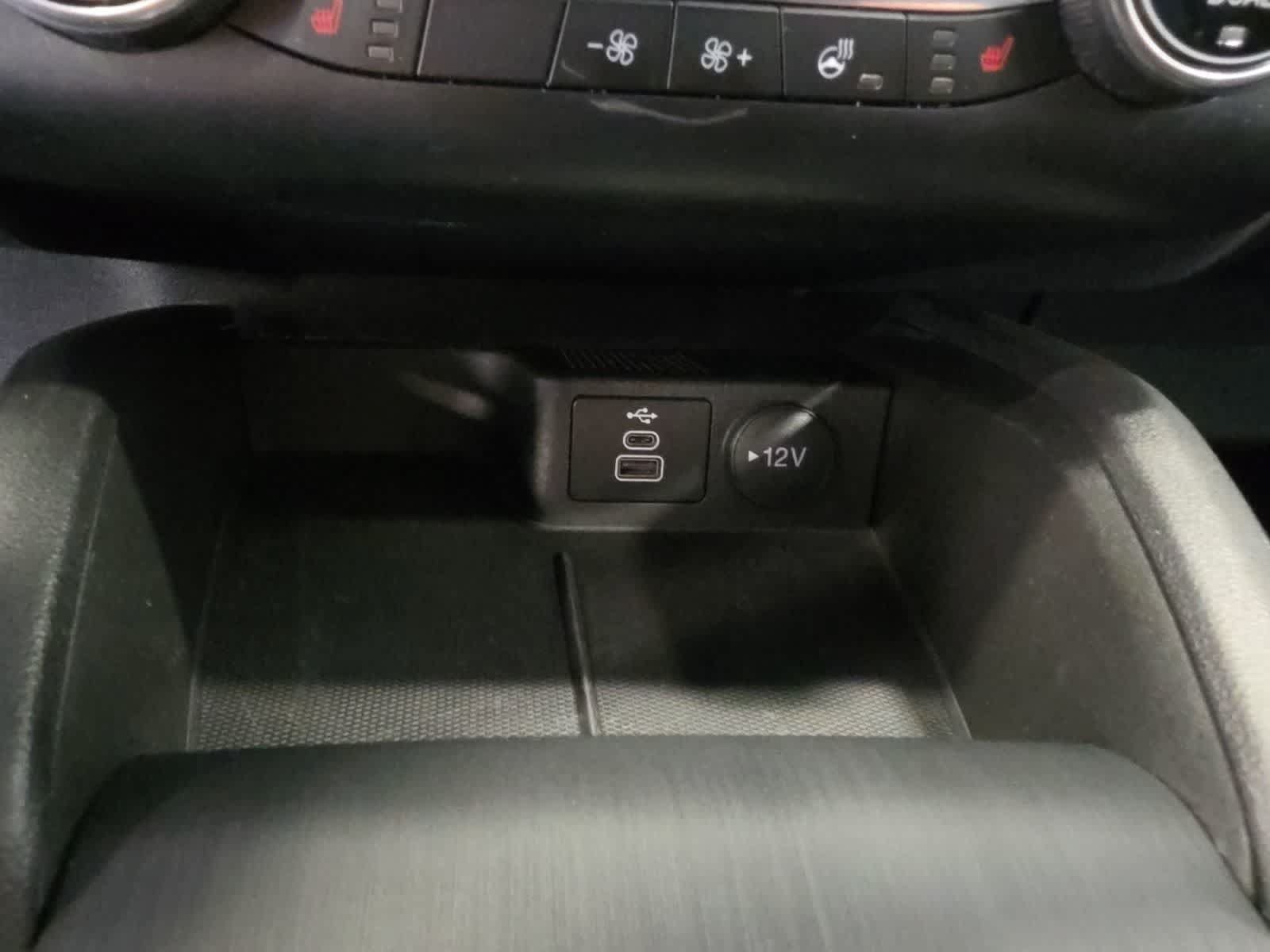 Used 2024 Ford Escape Active AWD/4WD image 23