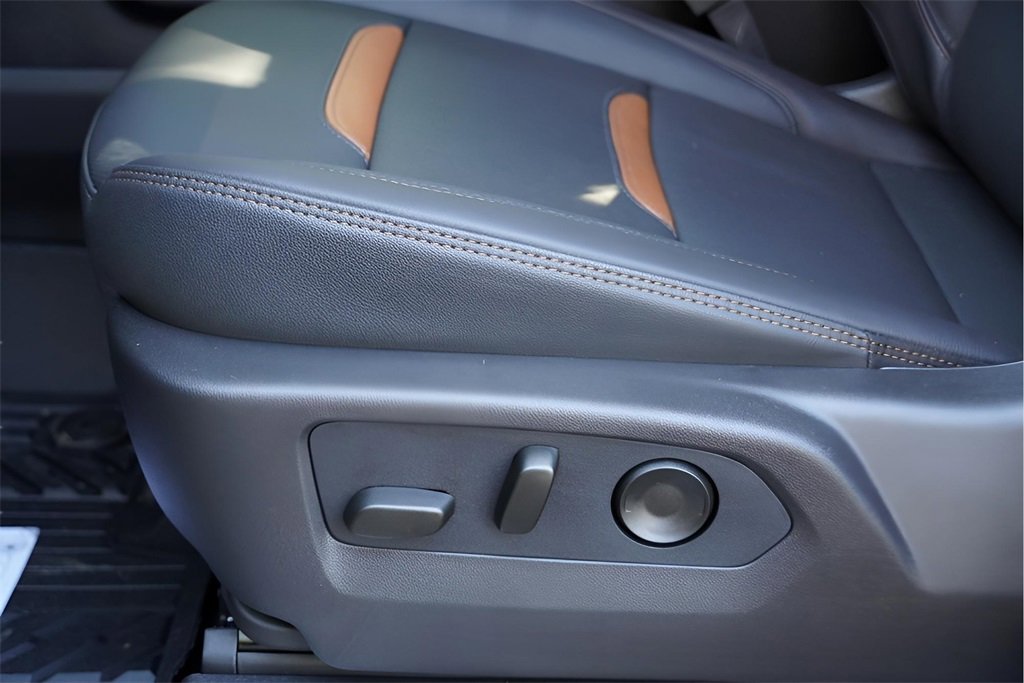 New 2026 GMC Sierra 2500 AT4 w/ AT4 Premium Plus Package image 28