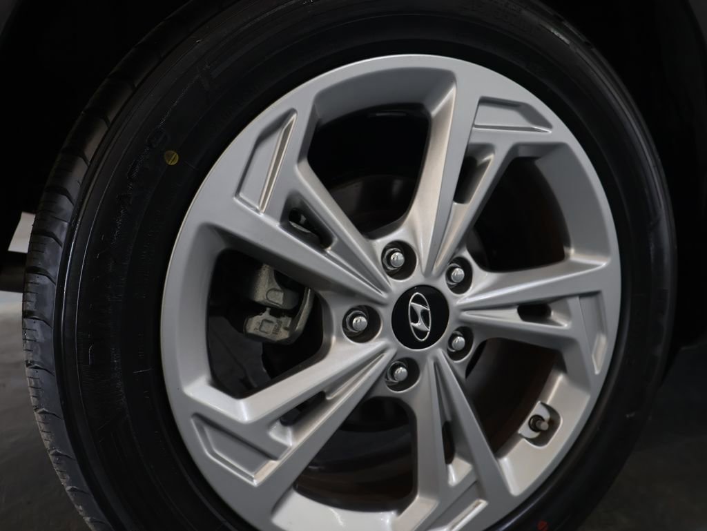 Used 2023 Hyundai Kona SEL FWD image 30