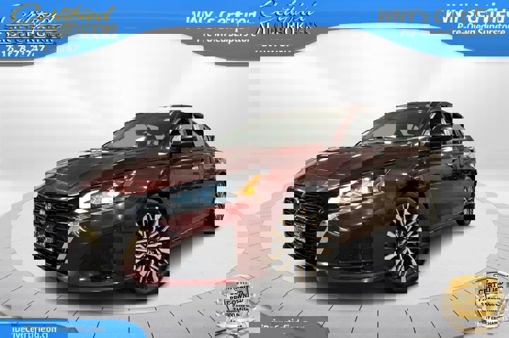 Used 2024 Nissan Altima 2.5 SV