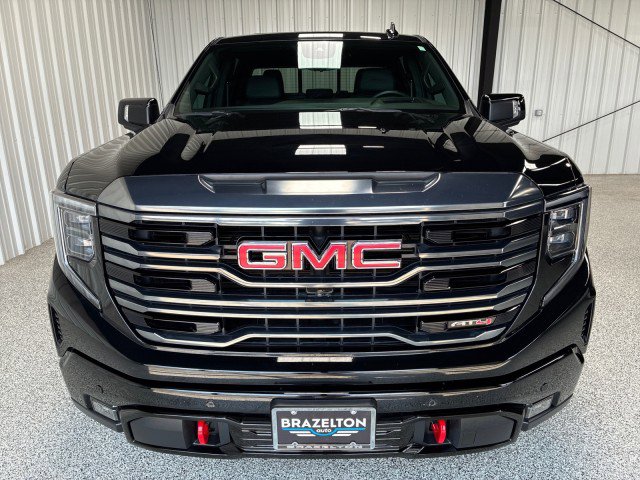 Used 2024 GMC Sierra 1500 AT4 w/ Technology Package image 5