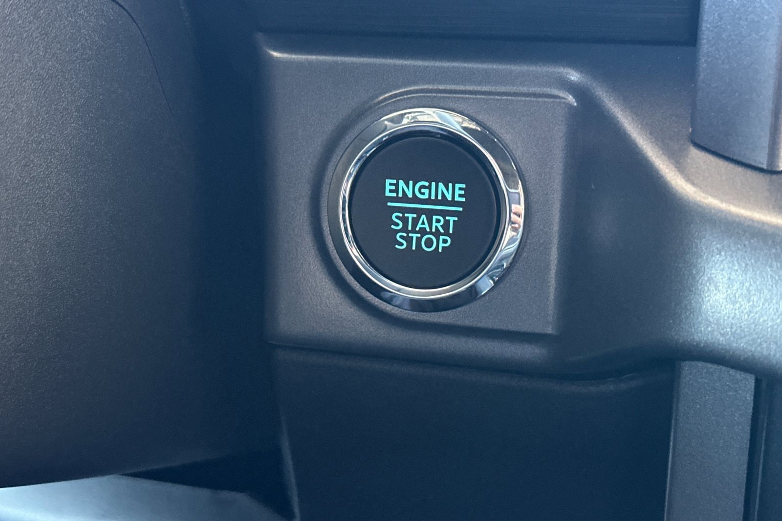 New 2025 Ford F150 XLT w/ Equipment Group 302A MID image 22