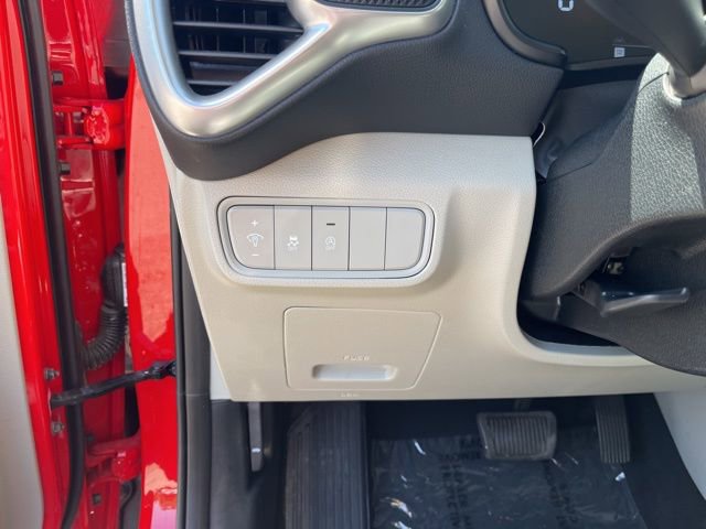 Used 2023 Kia Soul LX w/ LX Technology Package image 30