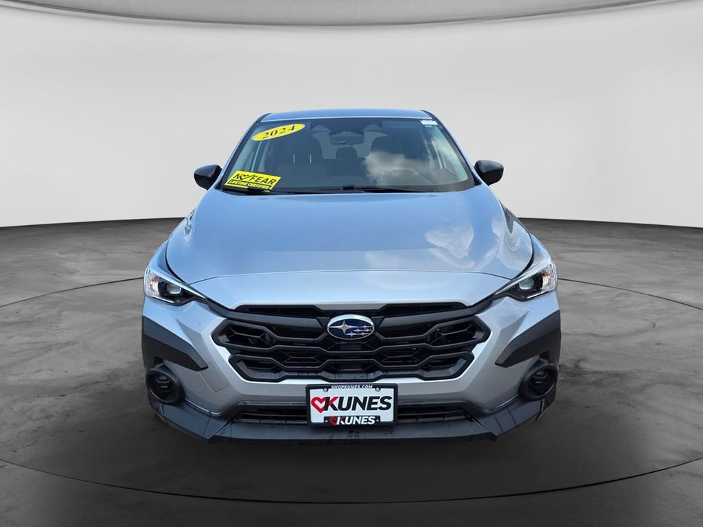 Used 2024 Subaru Crosstrek 2.0i AWD/4WD image 2