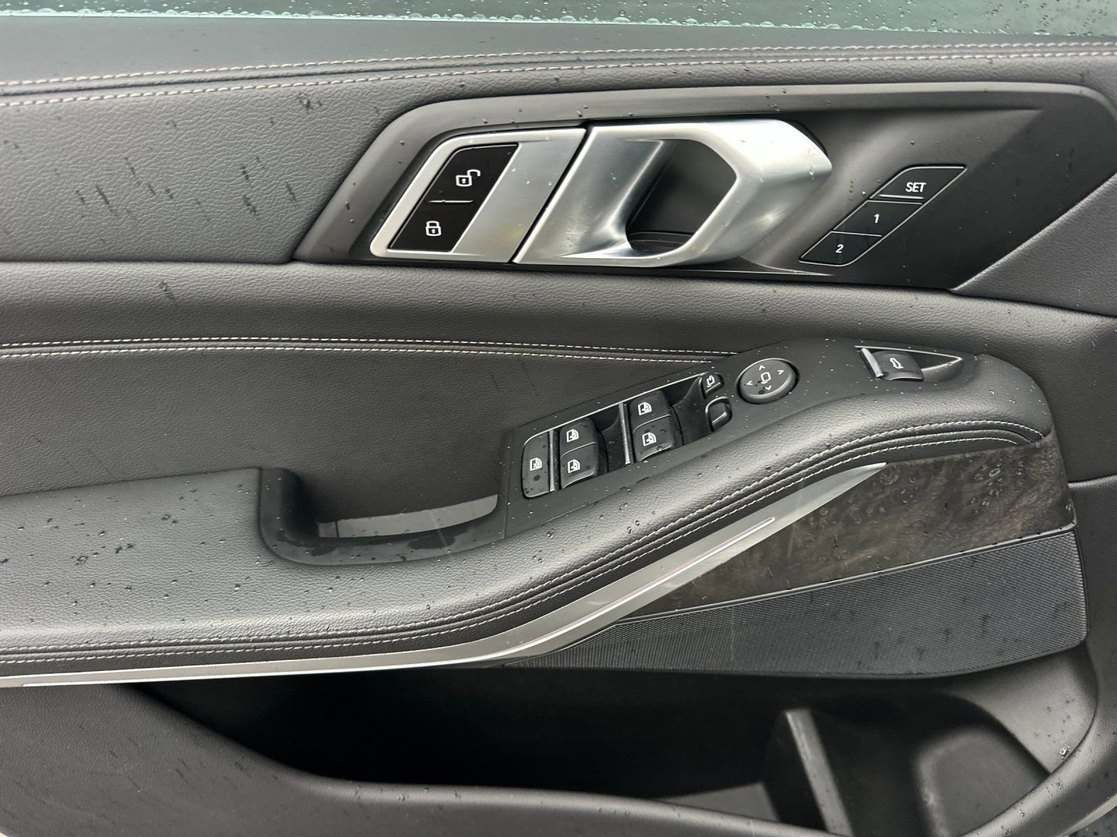 Used 2022 BMW X5 xDrive40i w/ Climate Comfort Package image 11