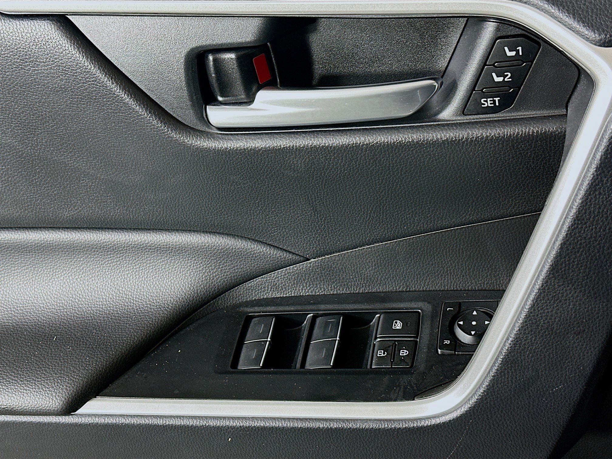 Used 2024 Toyota RAV4 XLE Premium w/ Weather Package FWD image 14