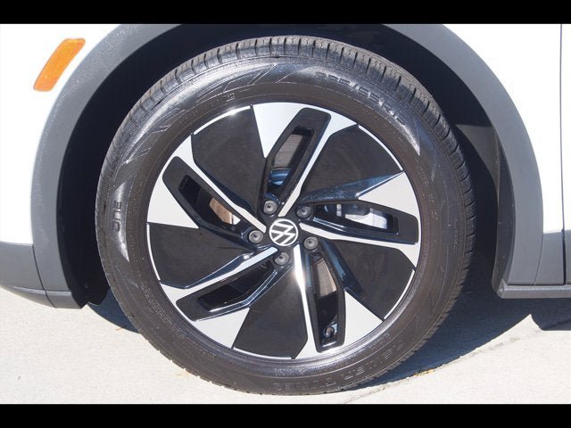 Used 2021 Volkswagen ID.4 Pro S w/ ID.4 Protection Package RWD image 9