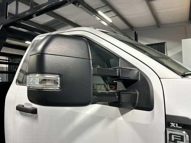 New 2023 Ford F550 4x4 Regular Cab Super Duty image 71