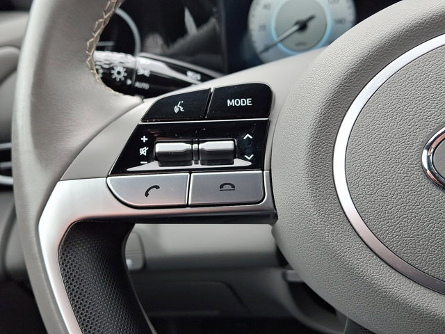 Used 2023 Hyundai Elantra SEL w/ Convenience Package image 21