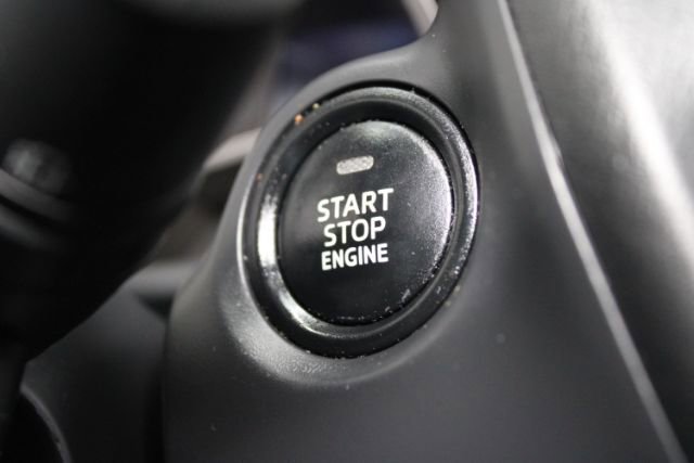 Used 2016 MAZDA MAZDA3 i Sport image 13