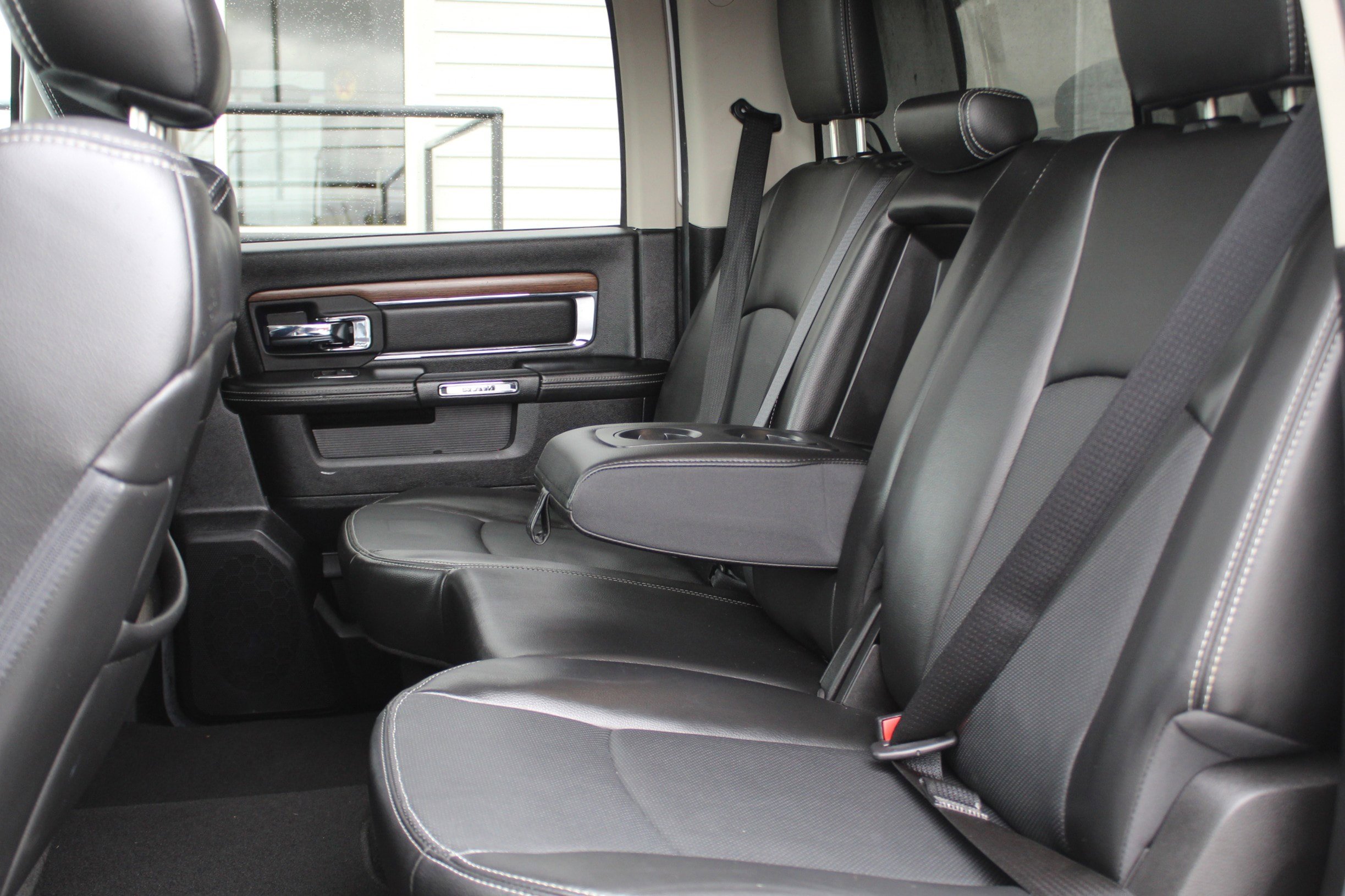 Used 2013 RAM 1500 Laramie w/ Convenience Group AWD/4WD image 42