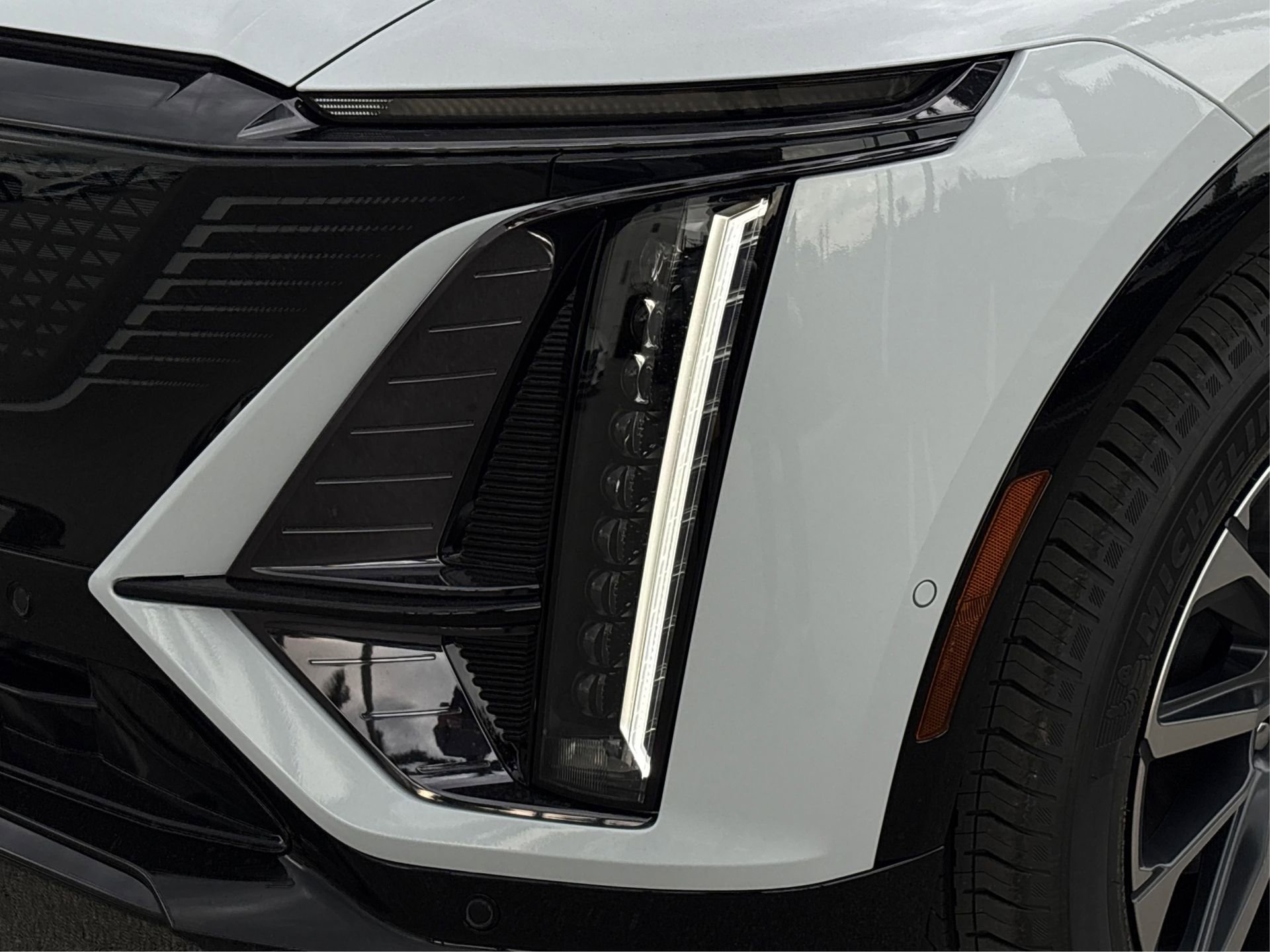 New 2026 Cadillac Lyriq Sport image 14