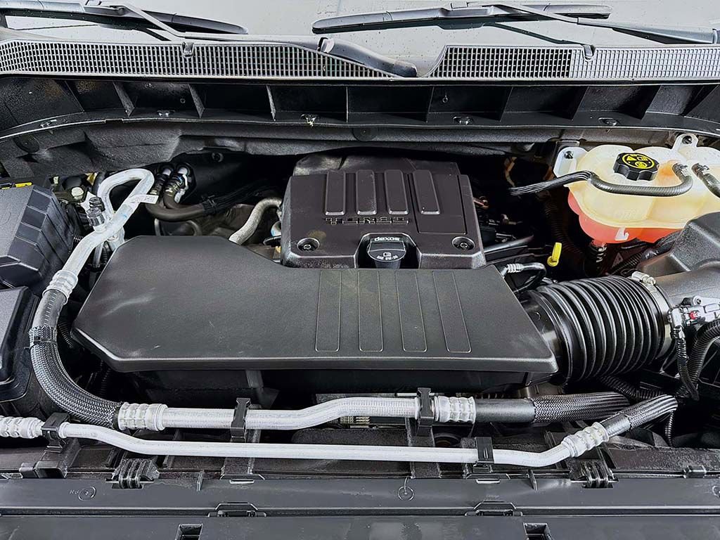 Used 2023 Chevrolet Silverado 1500 LT image 14