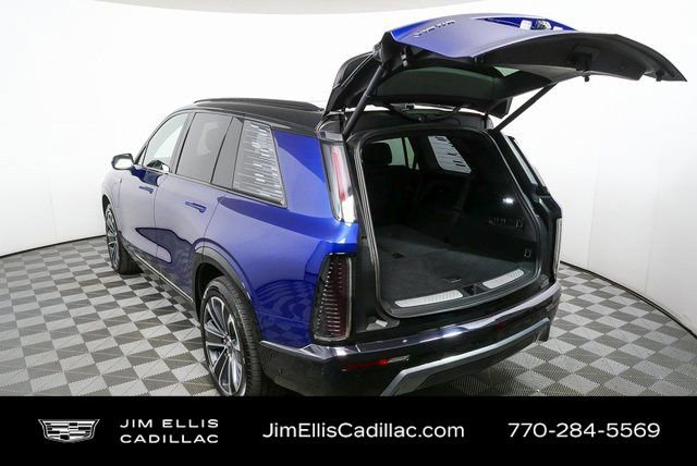 Used 2026 Cadillac Vistiq Sport image 30
