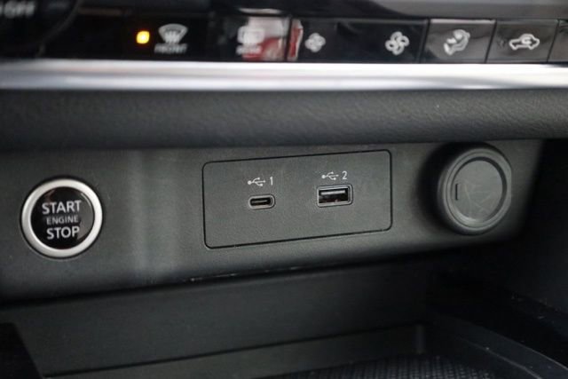 Used 2023 Nissan Rogue SL w/ SL Premium Package image 24