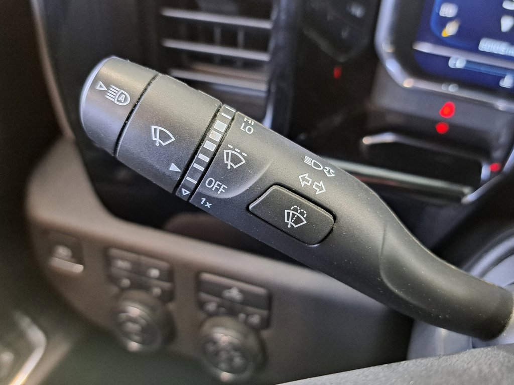 Used 2022 Chevrolet Silverado 1500 RST image 13