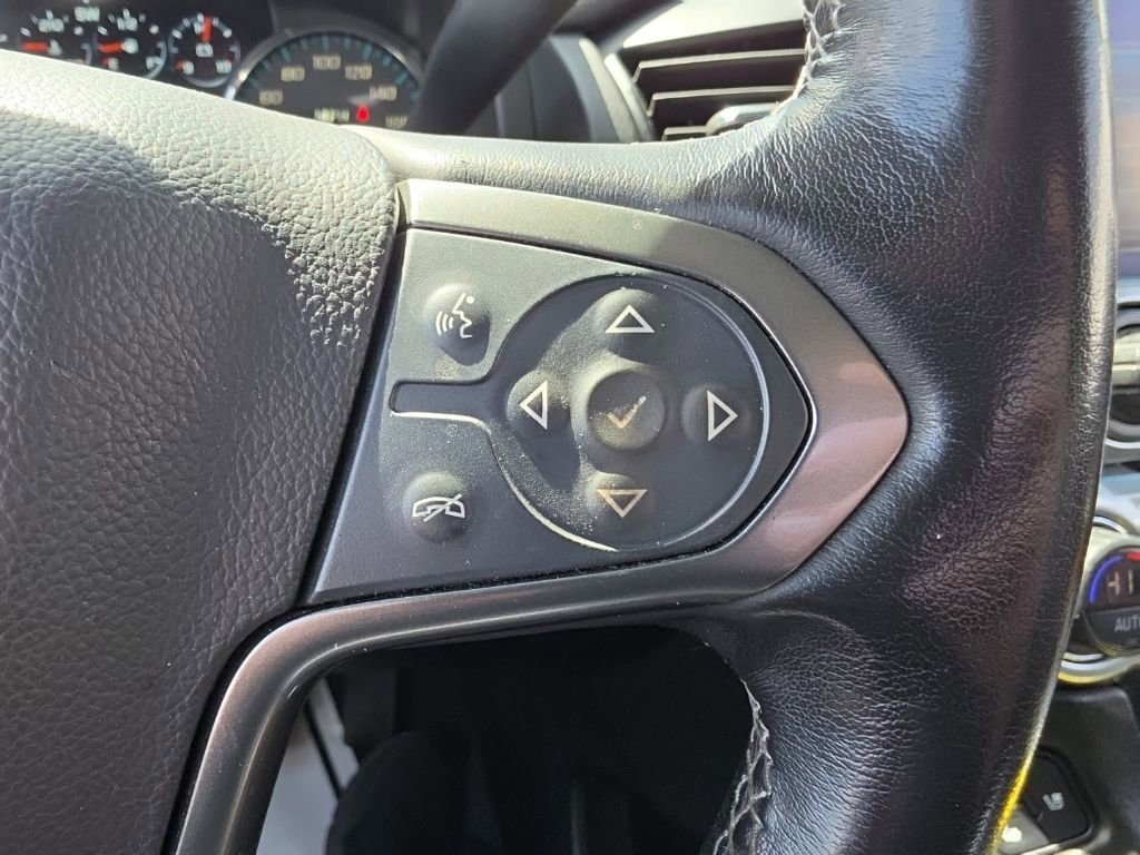 Used 2020 Chevrolet Suburban Premier w/ Max Trailering Package AWD/4WD image 13