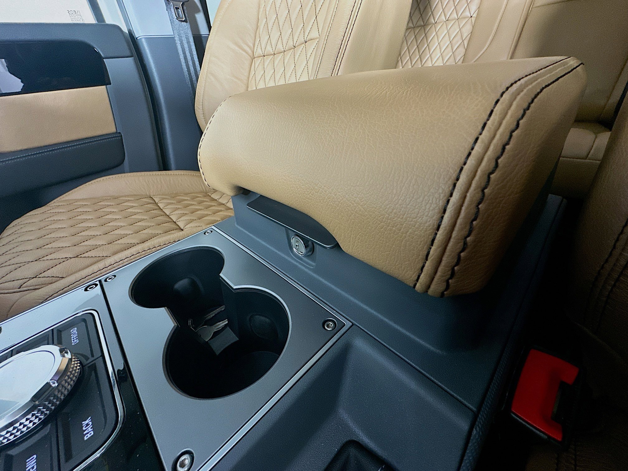 New 2025 INEOS Grenadier Fieldmaster Edition image 28