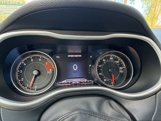 Used 2016 Jeep Cherokee Limited w/ Luxury Group image 29