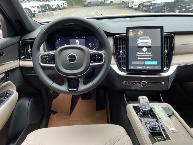 New 2026 Volvo XC90 B6 Plus image 13