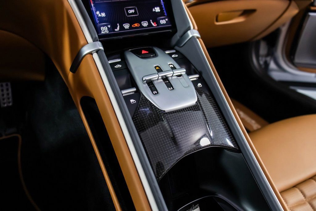 Certified 2025 Ferrari Roma Spider image 5