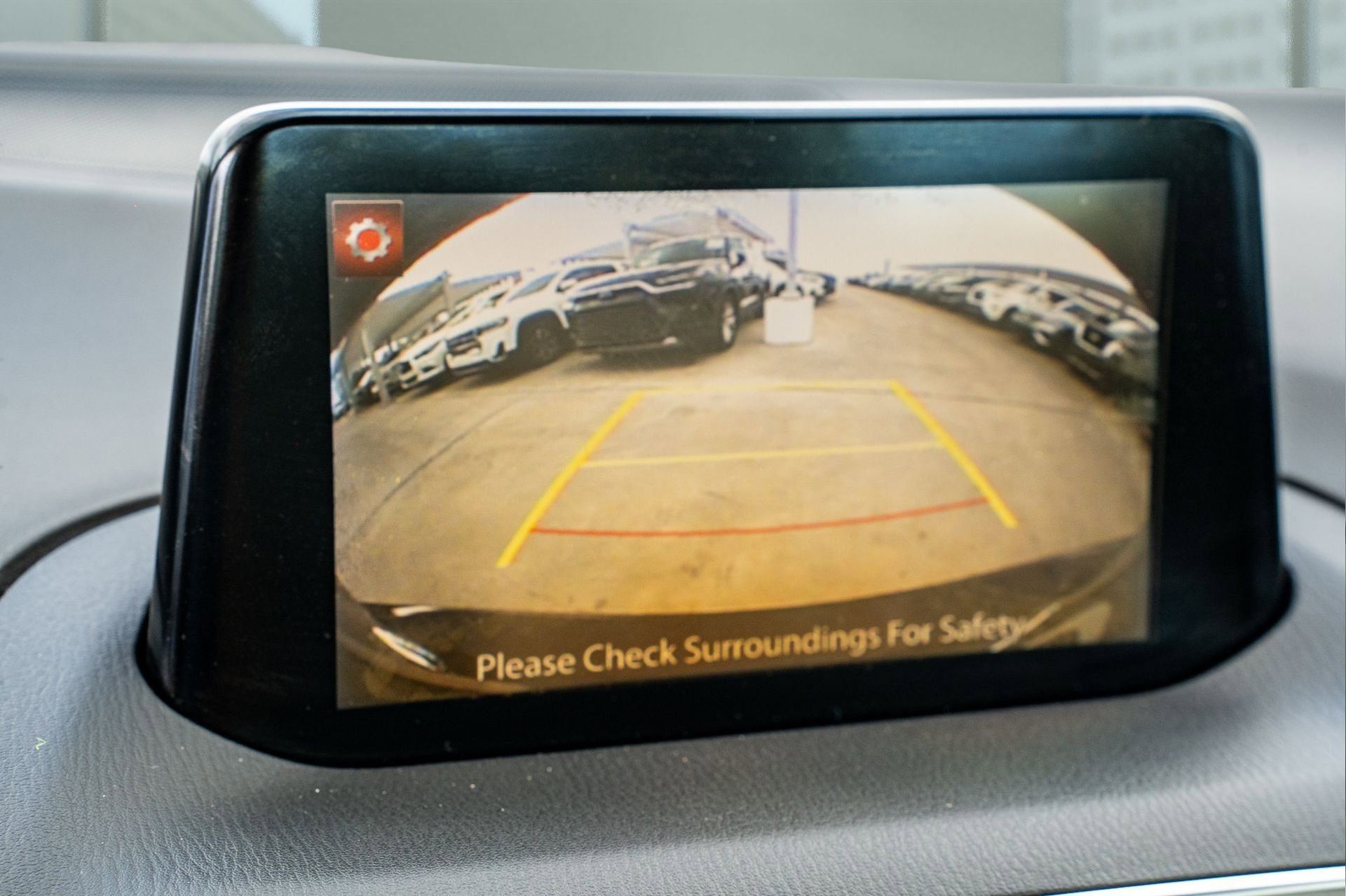 Used 2018 MAZDA MAZDA3 Grand Touring image 23