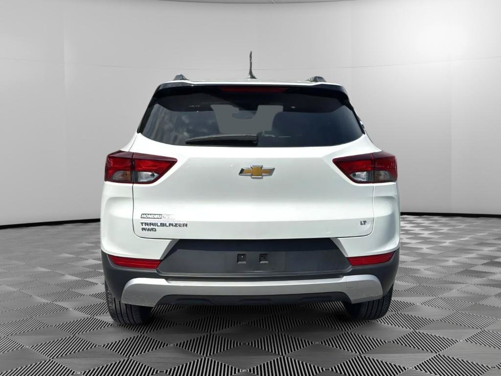Used 2023 Chevrolet TrailBlazer LT AWD/4WD image 8