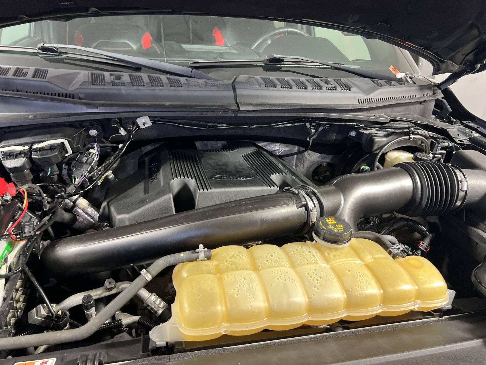 Used 2018 Ford F150 Lariat AWD/4WD image 28