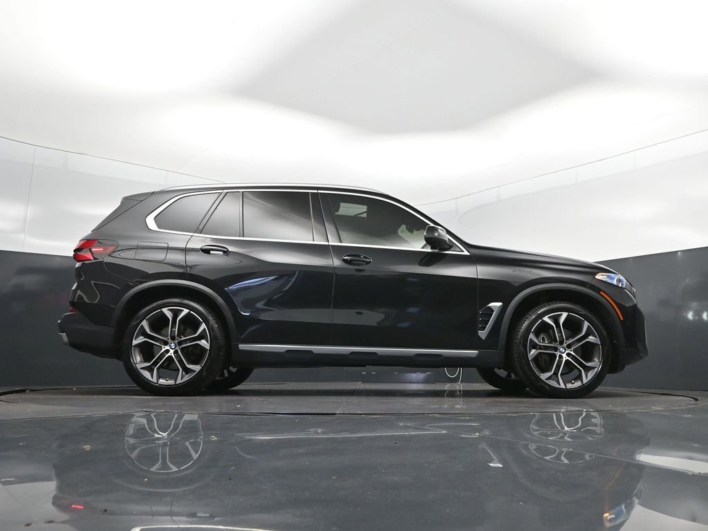 Certified 2024 BMW X5 sDrive40i w/ Premium Package RWD image 43
