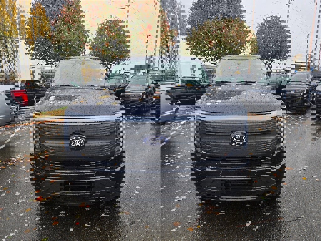 New 2025 Ford F150 Lightning Flash image 2