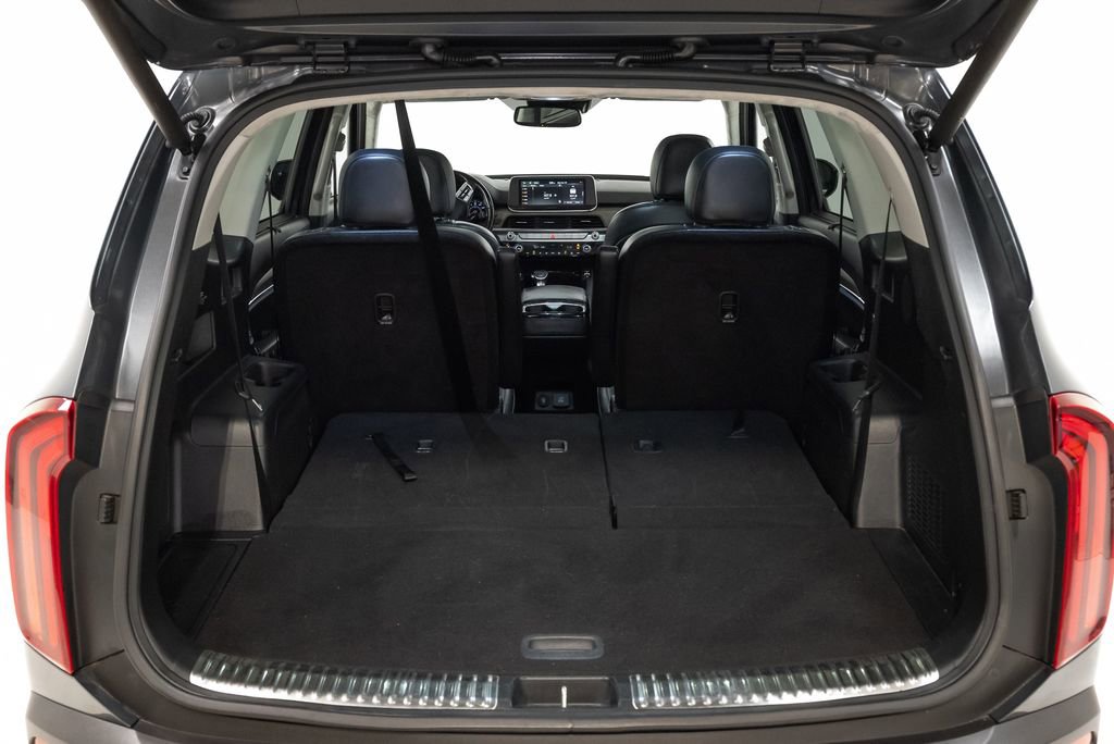 Certified 2021 Kia Telluride SX w/ SX Prestige Package AWD/4WD image 37