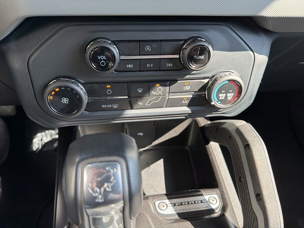 Used 2022 Ford Bronco Big Bend AWD/4WD image 59