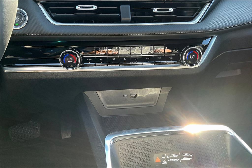 New 2026 Chevrolet Equinox LT w/ Convenience Package II image 22