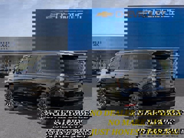 New 2026 Chevrolet Suburban Z71 w/ Comfort Package image 3