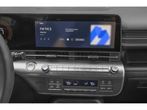 Used 2025 Hyundai Kona SEL image 13