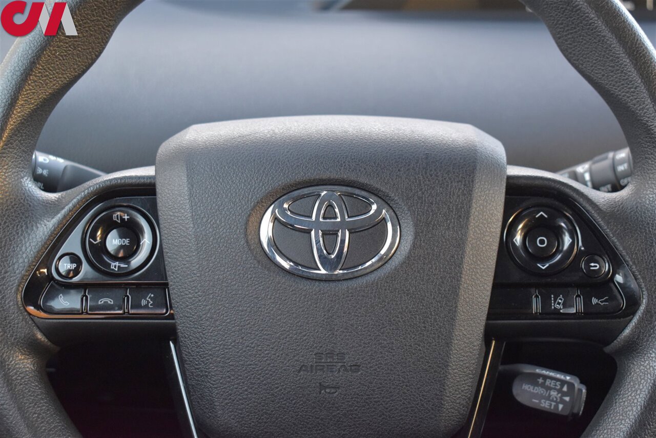 Used 2021 Toyota Prius LE FWD image 15
