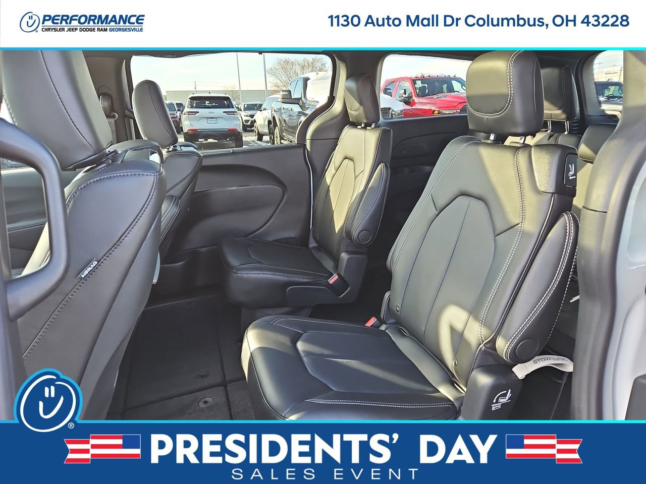 New 2026 Chrysler Pacifica Select image 14