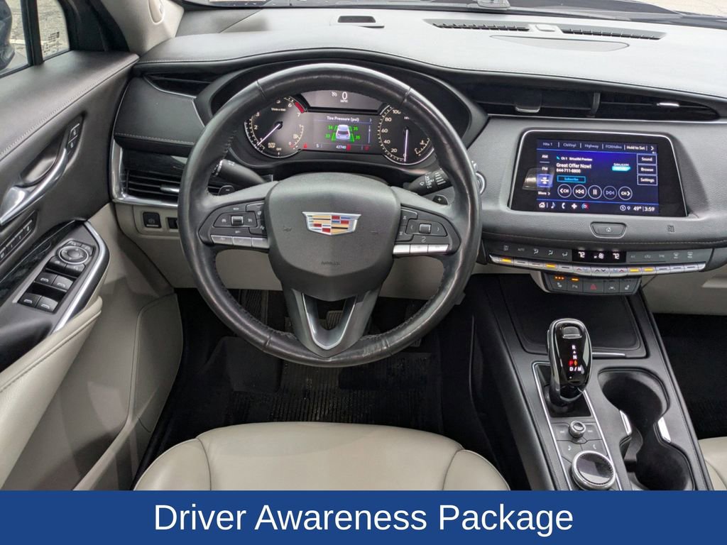 Used 2021 Cadillac XT4 Premium Luxury w/ Cold Weather Package image 19