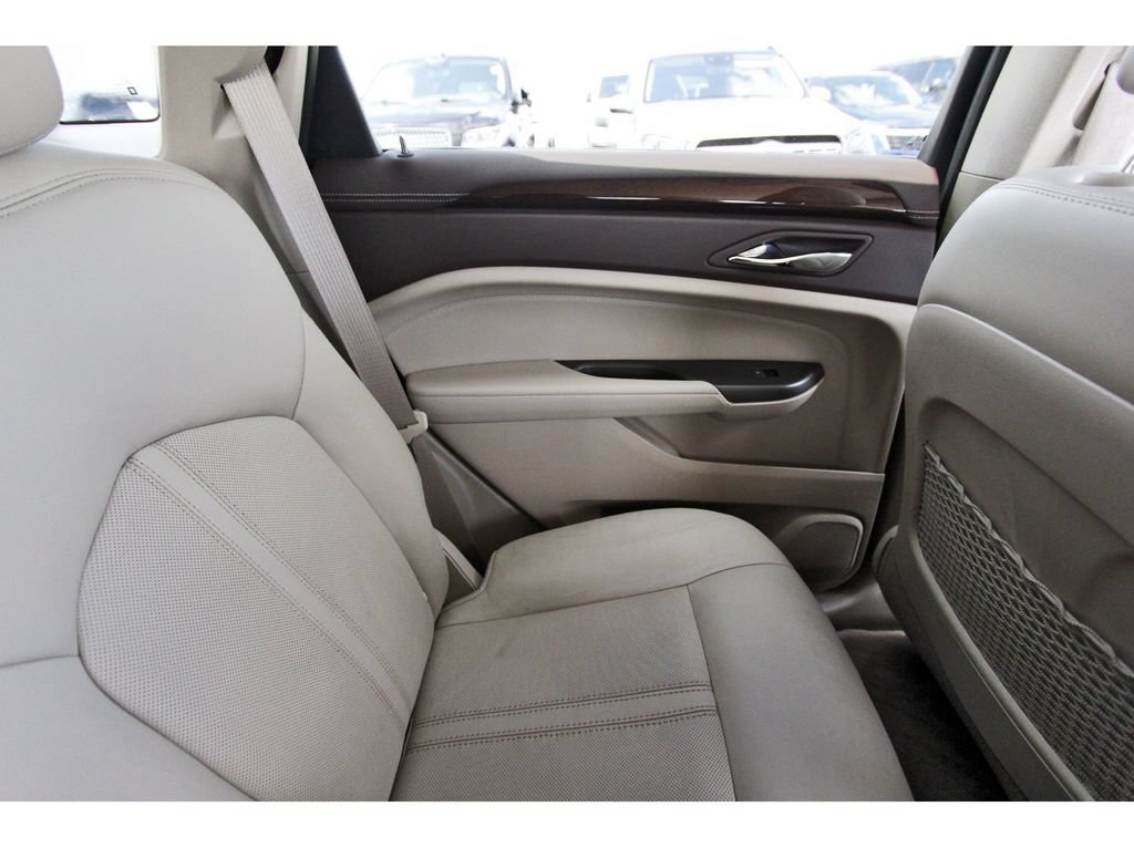 Used 2012 Cadillac SRX Luxury FWD image 11