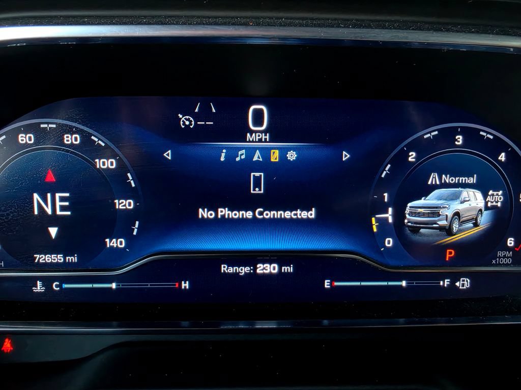 Used 2024 Chevrolet Suburban LT AWD/4WD image 39