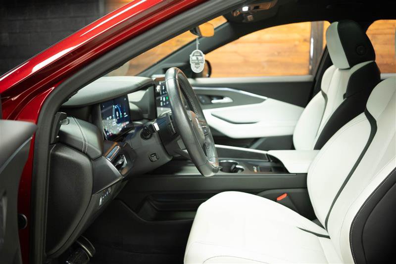 Used 2024 Acura ZDX A-Spec image 9