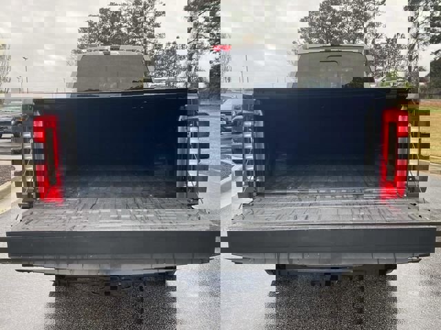 Used 2023 Ford F250 Lariat w/ Sport Appearance Package image 5