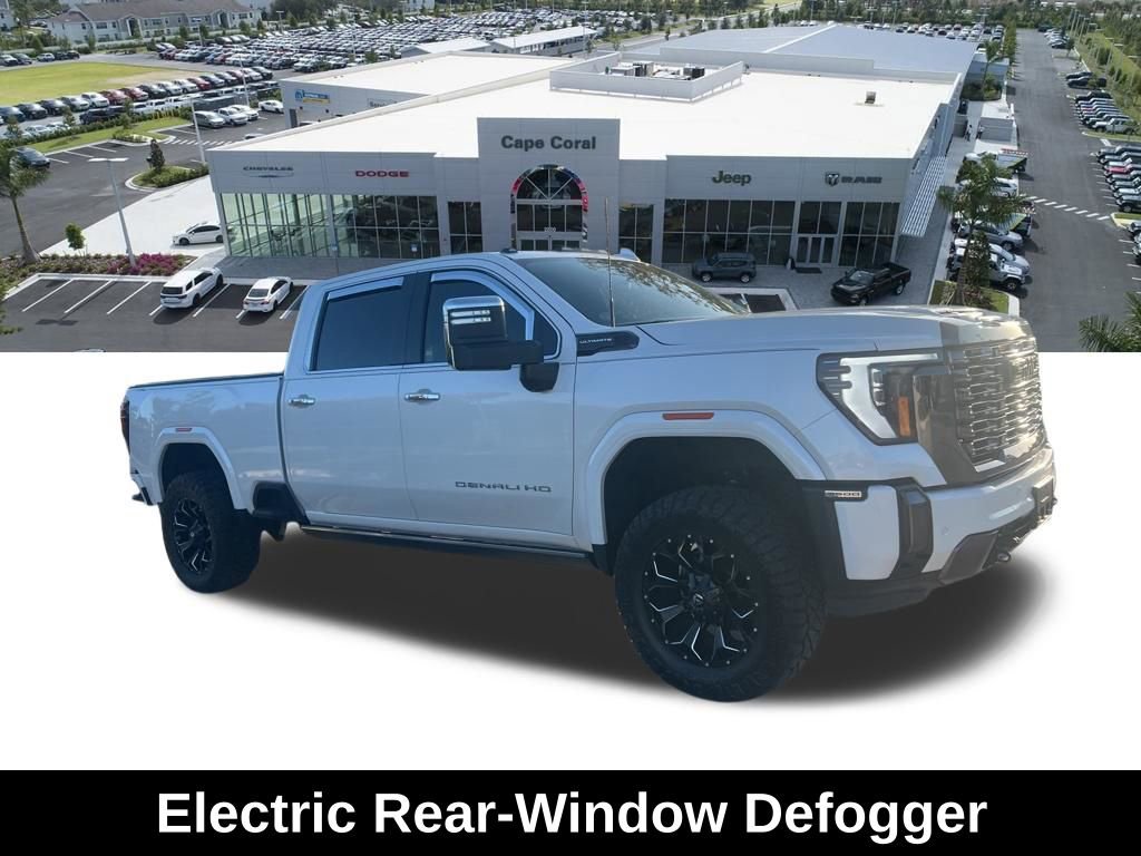 Used 2024 GMC Sierra 3500 Denali Ultimate AWD/4WD image 9