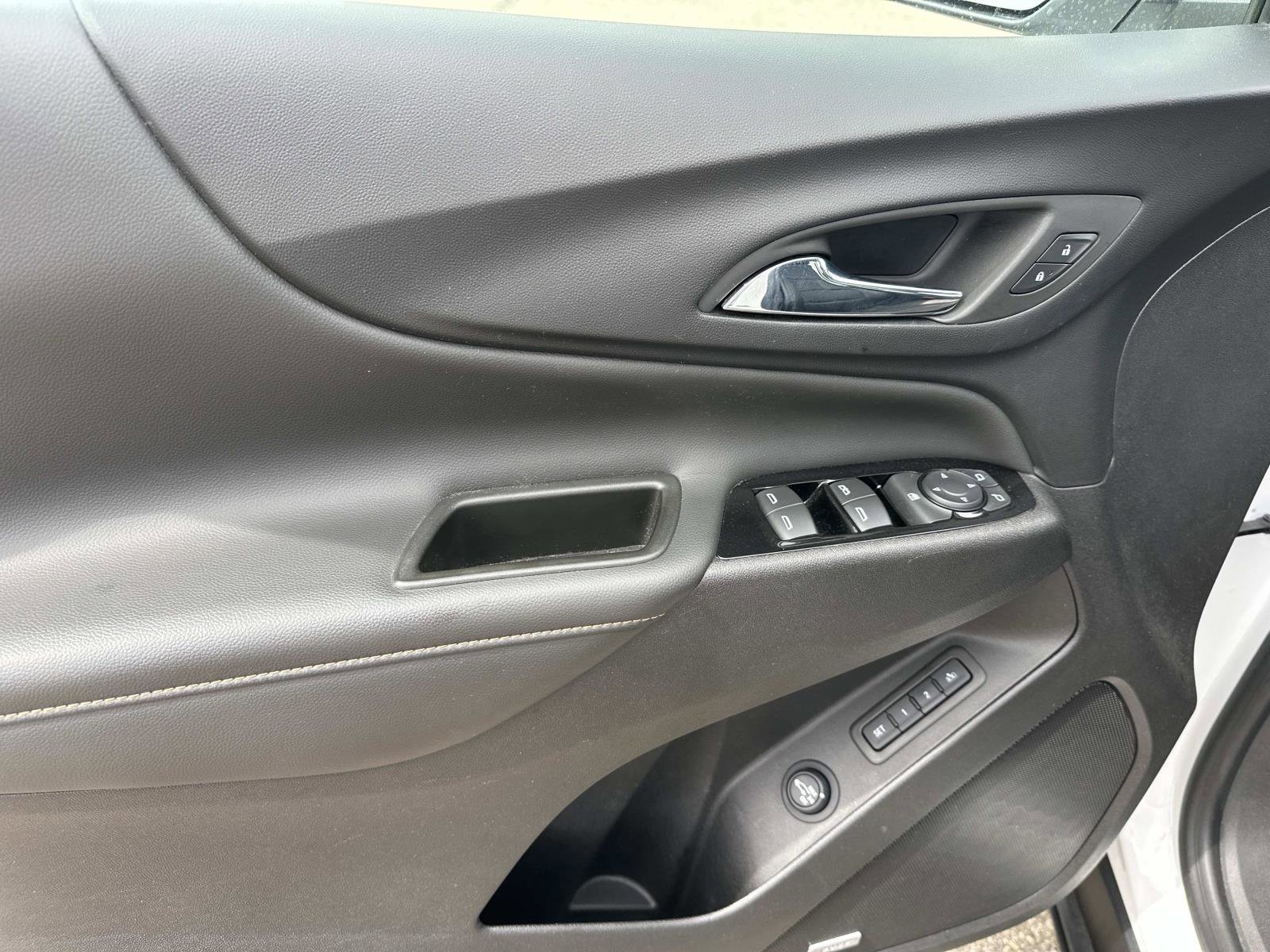 Certified 2024 Chevrolet Equinox Premier image 15